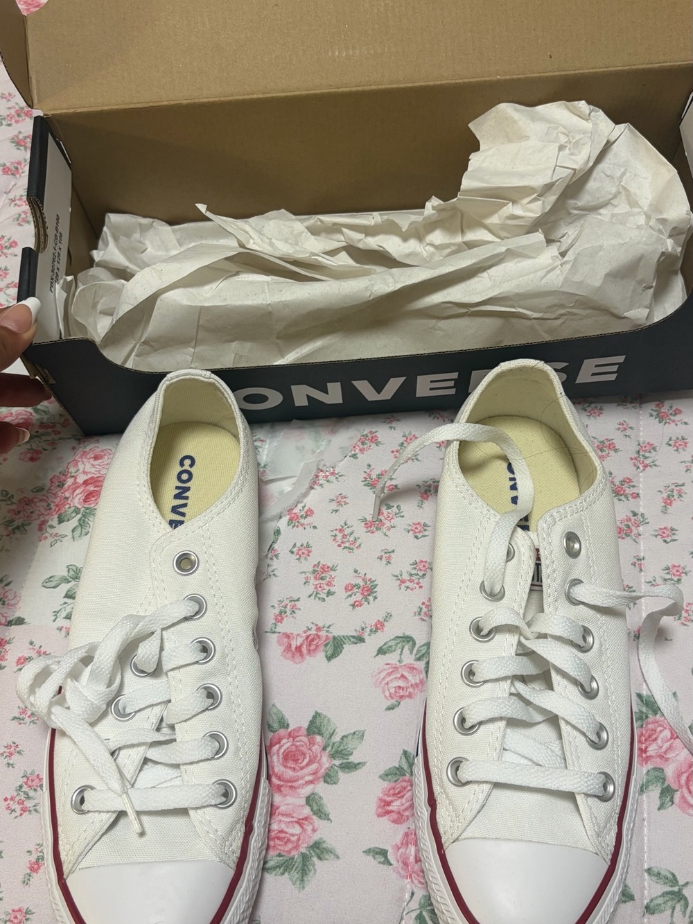 Converse Women’s Low Top Canvas Sneakers in White with Red Stripe - Picture 2 of 4